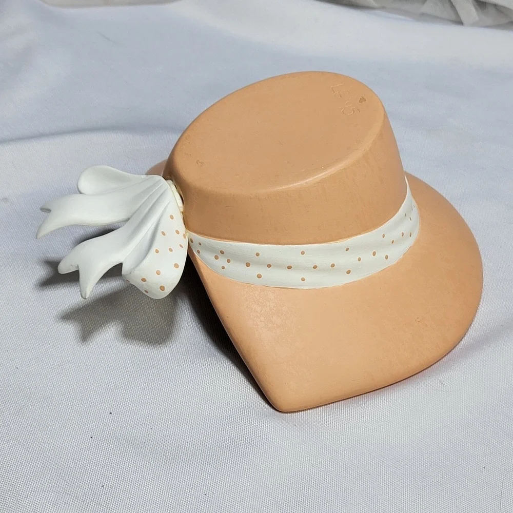 Handmade Pocket Planter Vase Prairie Bonnet Ribbon Hat Ceramic Pottery Home Deco